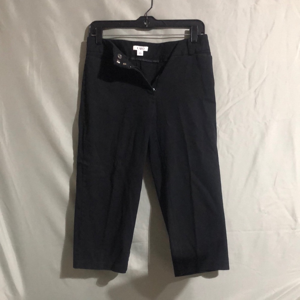 Cato size 9 dress capris black